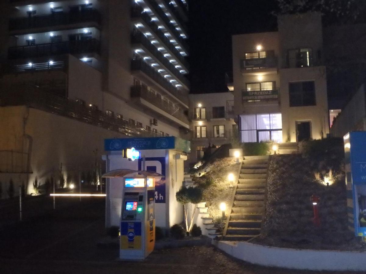 Aparthotel Przy Plazy Miedzyzdroje Luaran gambar